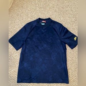 NIKE MENS MOC Lux SHIRT